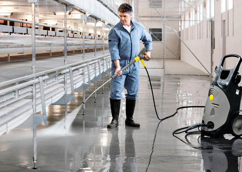 мытье пола на производстве